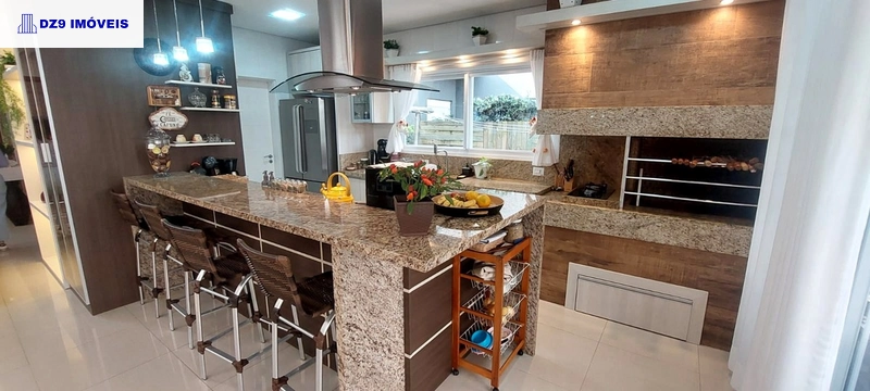 ESPETACULAR CASA NO CONDOMÍNIO CONDADO DE CAPÃO: 15ª foto da galeria de imagens do imóvel