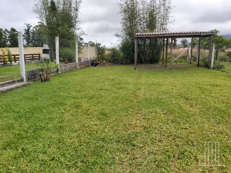 LINDA CASA DE MADEIRA EM MORRO ALTO – MAQUINÉ!: 5ª foto da galeria de imagens do imóvel