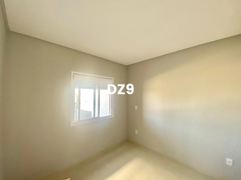 CASA COM 3 DORMITÓRIOS, SENDO 1 SUÍTE, VAZIO!: 12ª foto da galeria de imagens do imóvel