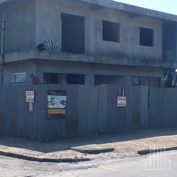 LINDO SOBRADO EM OBRAS NO BAIRRO NOIVA DO MAR, XANGRI-LÁ!: 3ª foto da galeria de imagens do imóvel