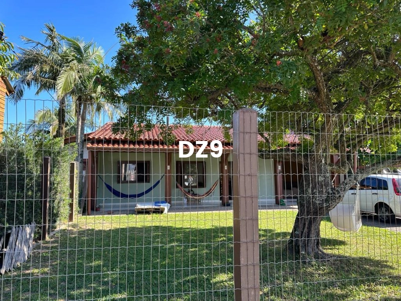 CASA COM 3 DORMITÓRIOS: 8ª foto da galeria de imagens do imóvel