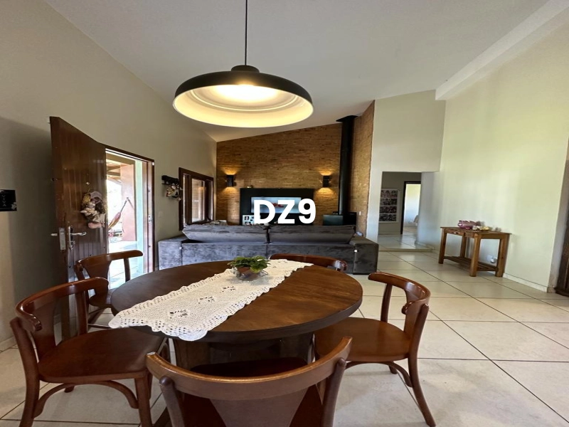 CASA COM 3 DORMITÓRIOS: 6ª foto da galeria de imagens do imóvel