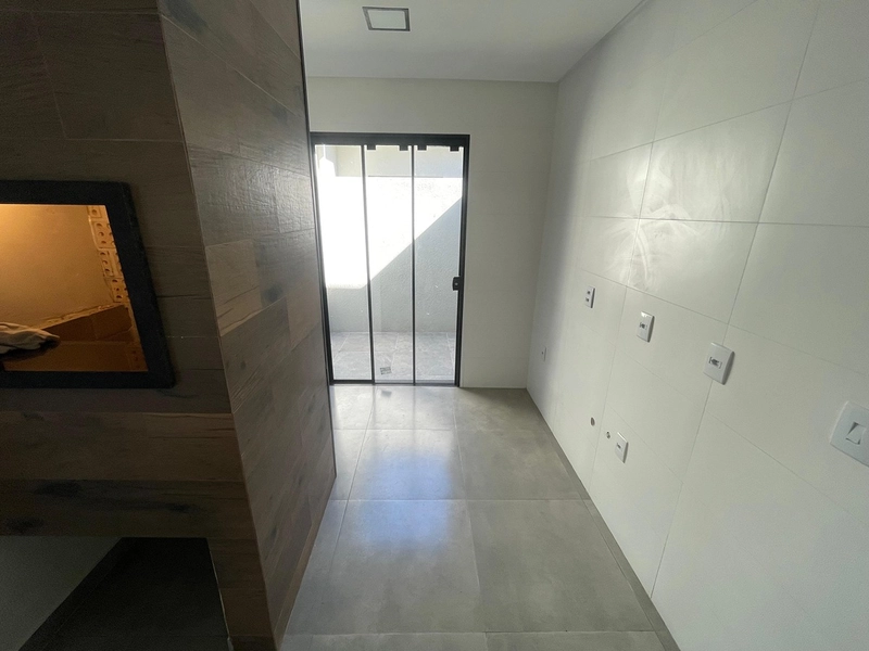 Casa Geminada à Venda em Capão Novo: 6ª foto da galeria de imagens do imóvel