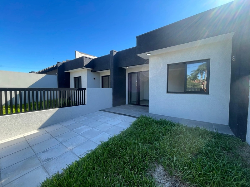 Casa Geminada à Venda em Capão Novo: 4ª foto da galeria de imagens do imóvel