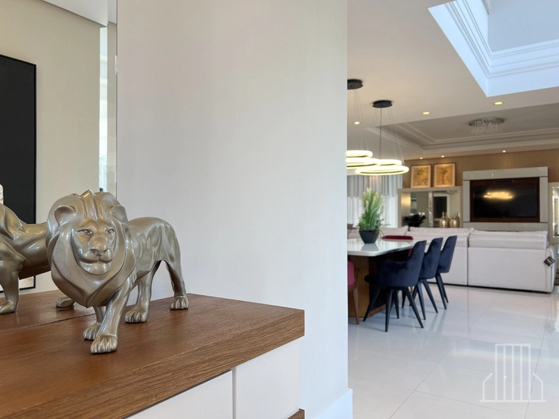 CASA MODERNA À VENDA EM CONDOMÍNIO FECHADO: CONFORTO E ESTILO!: 10ª foto da galeria de imagens do imóvel