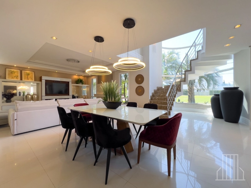 CASA MODERNA À VENDA EM CONDOMÍNIO FECHADO: CONFORTO E ESTILO!: 12ª foto da galeria de imagens do imóvel