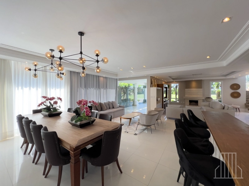 CASA MODERNA À VENDA EM CONDOMÍNIO FECHADO: CONFORTO E ESTILO!: 26ª foto da galeria de imagens do imóvel