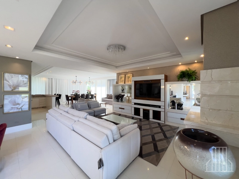 CASA MODERNA À VENDA EM CONDOMÍNIO FECHADO: CONFORTO E ESTILO!: 21ª foto da galeria de imagens do imóvel