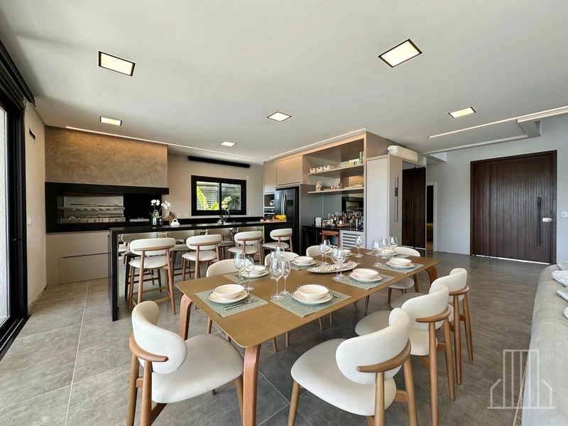 ESPLÊNDIDA CASA NO CONDOMÍNIO COSTA SERENA EM CAPÃO NOVO: 9ª foto da galeria de imagens do imóvel