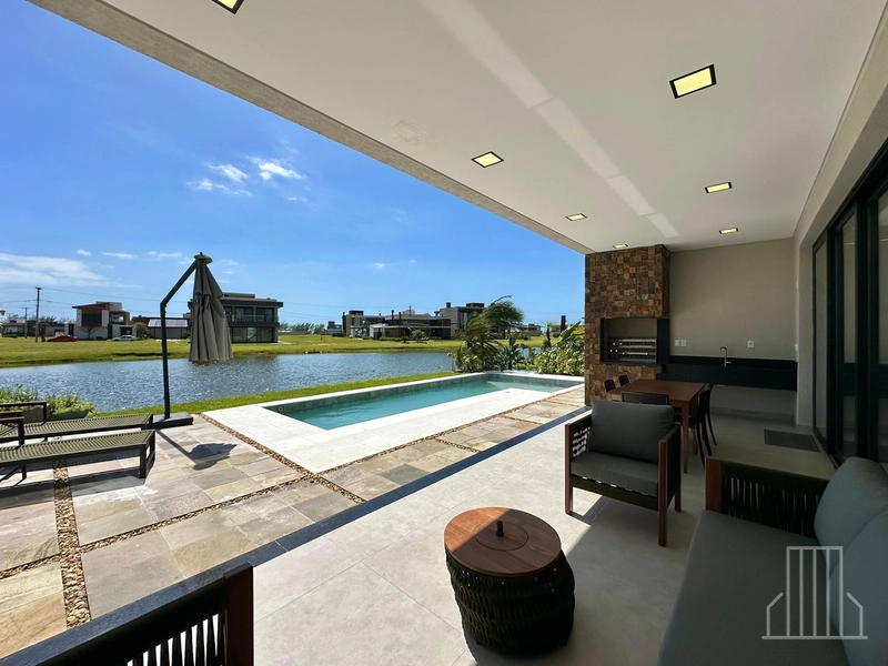 ESPLÊNDIDA CASA NO CONDOMÍNIO COSTA SERENA EM CAPÃO NOVO: 22ª foto da galeria de imagens do imóvel