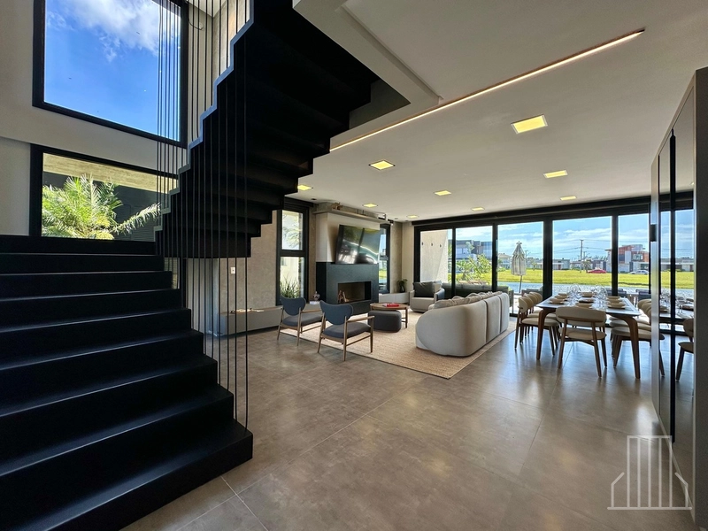 ESPLÊNDIDA CASA NO CONDOMÍNIO COSTA SERENA EM CAPÃO NOVO: 5ª foto da galeria de imagens do imóvel