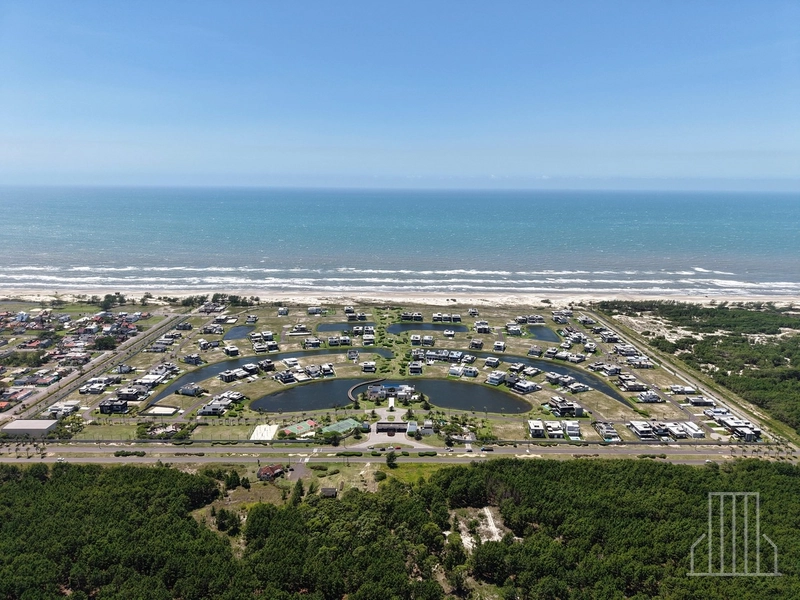 ESPLÊNDIDA CASA NO CONDOMÍNIO COSTA SERENA EM CAPÃO NOVO: 29ª foto da galeria de imagens do imóvel