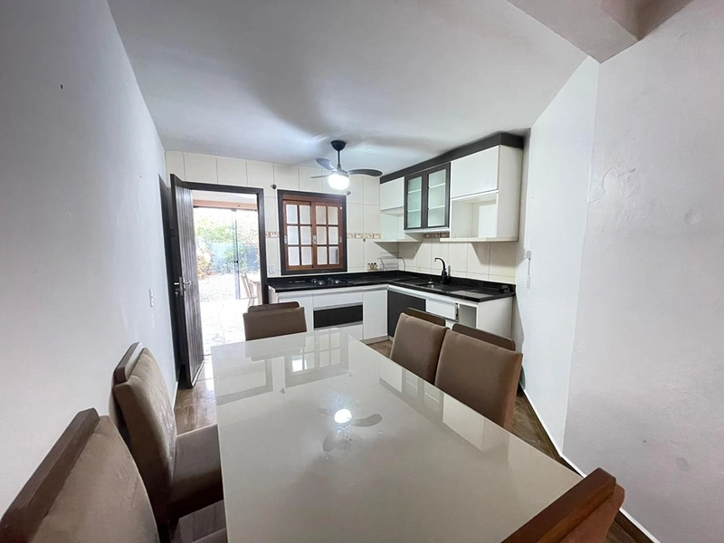 Casa com 2 Dormitórios, Churrasqueira e Excelente Localização Próxima!: 6ª foto da galeria de imagens do imóvel