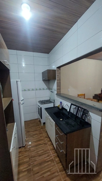 CASA A VENDA DE 3 DORMITÓRIOS: 6ª foto da galeria de imagens do imóvel