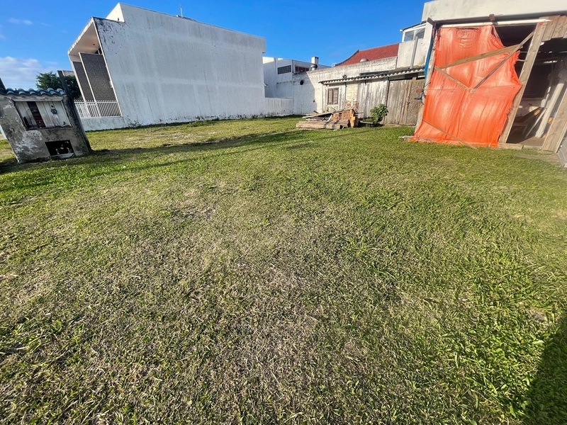 Dois Terrenos de 600 m² em Capão Novo: 2ª foto da galeria de imagens do imóvel