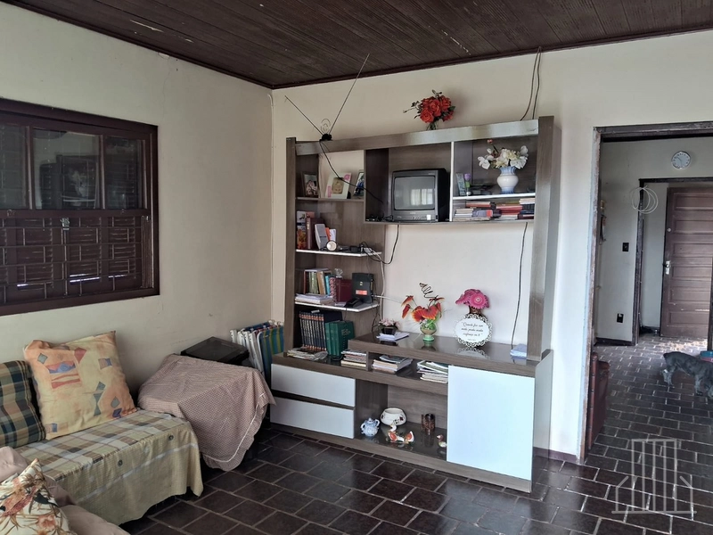 EXCELENTE CASA À VENDA NO BAIRRO ZONA NOVA EM CAPÃO DA CANOA!: 2ª foto da galeria de imagens do imóvel