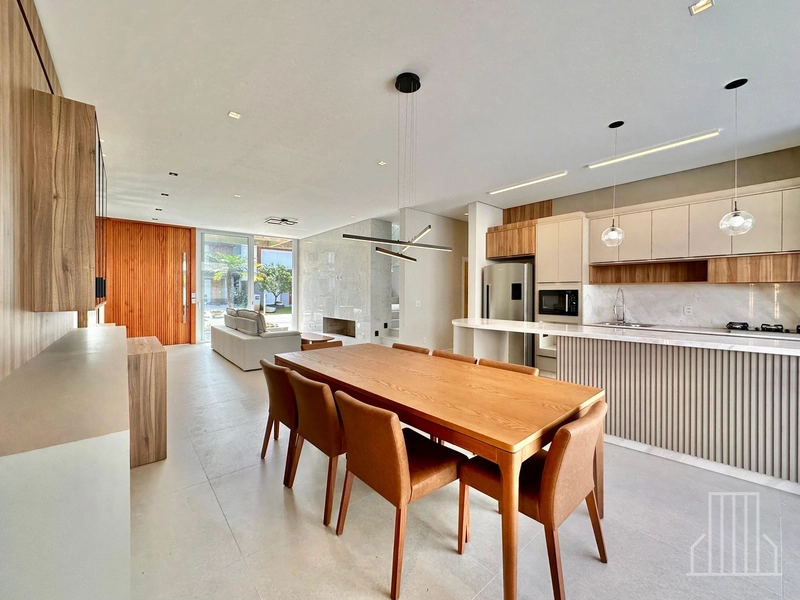 MARAVILHOSA CASA EM CONDOMÍNIO FECHADO EM XANGRI-LÁ: 6ª foto da galeria de imagens do imóvel