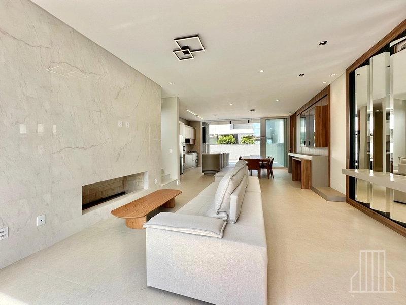 MARAVILHOSA CASA EM CONDOMÍNIO FECHADO EM XANGRI-LÁ: 1ª foto da galeria de imagens do imóvel