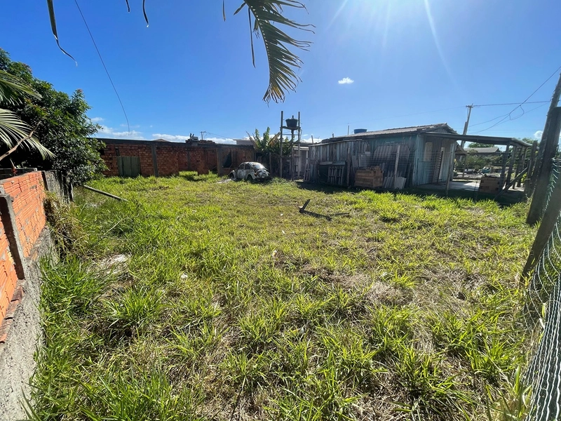 Terreno de 300m² com Posição Solar Leste: 4ª foto da galeria de imagens do imóvel