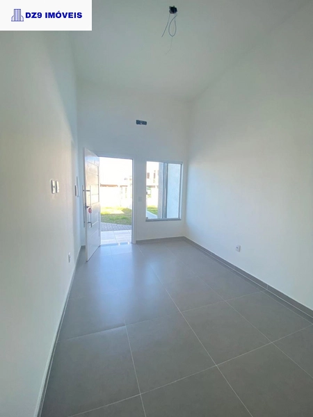 EXCELENTE CASA COM ÓTIMA ORIENTAÇÃO SOLAR!: 3ª foto da galeria de imagens do imóvel