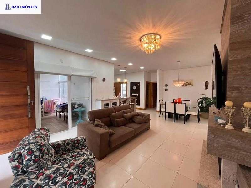 ELEGANTE CASA TÉRREA MOBILIADA NO CONDADO DE CAPÃO: 15ª foto da galeria de imagens do imóvel