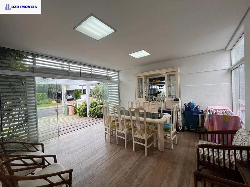 ELEGANTE CASA TÉRREA MOBILIADA NO CONDADO DE CAPÃO: 9ª foto da galeria de imagens do imóvel