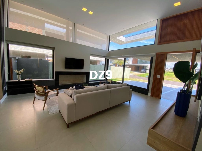 CASA COM 4 DORM EM CONDOMINIO: 1ª foto da galeria de imagens do imóvel