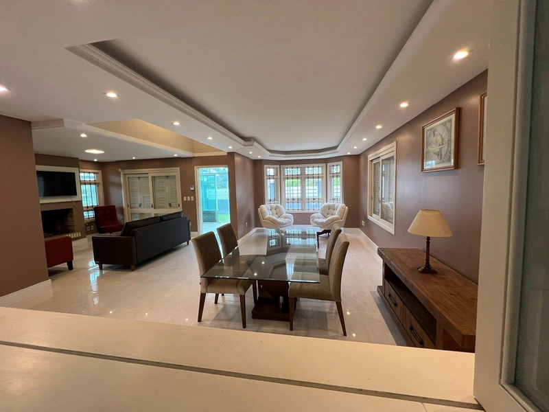 BELISSIMA CASA A VENDA EM ATLÂNTIDA: 6ª foto da galeria de imagens do imóvel