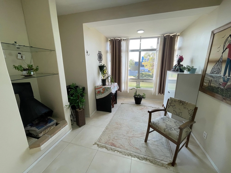 Apartamento Mobiliado de 02 Dormitórios com Lareira e Infraestrutura Completa a 350m da Beira-Mar: 13ª foto da galeria de imagens do imóvel