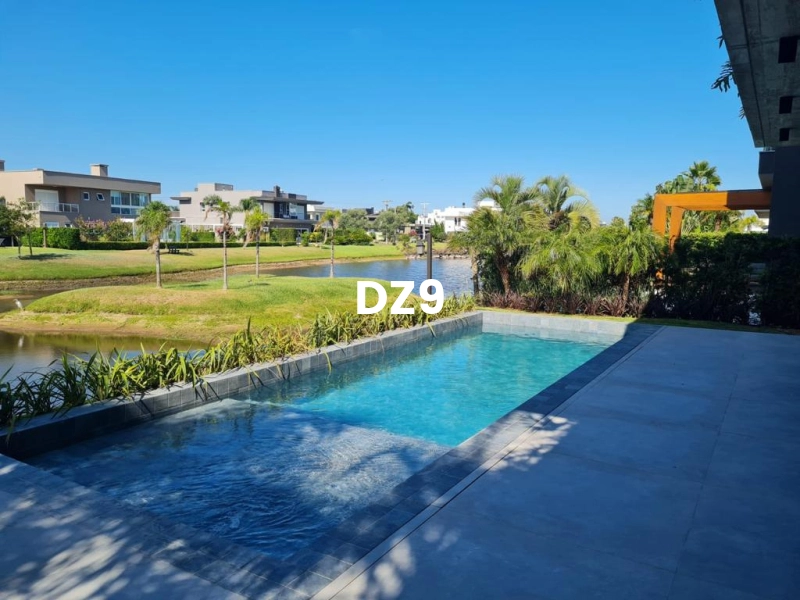 CASA EM CONDOMÍNIO COM 5 SUÍTES!: 8ª foto da galeria de imagens do imóvel