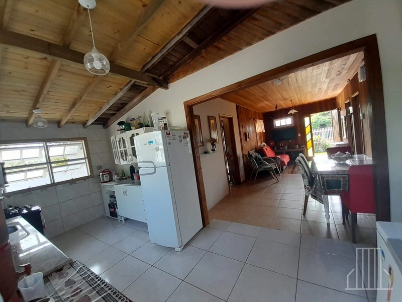 LINDAA CASA A VENDA EM CAPÃO NOVO: 10ª foto da galeria de imagens do imóvel