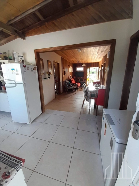 LINDAA CASA A VENDA EM CAPÃO NOVO: 11ª foto da galeria de imagens do imóvel