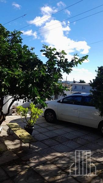 LINDAA CASA A VENDA EM CAPÃO NOVO: 9ª foto da galeria de imagens do imóvel