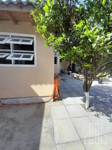 LINDAA CASA A VENDA EM CAPÃO NOVO: 3ª foto da galeria de imagens do imóvel