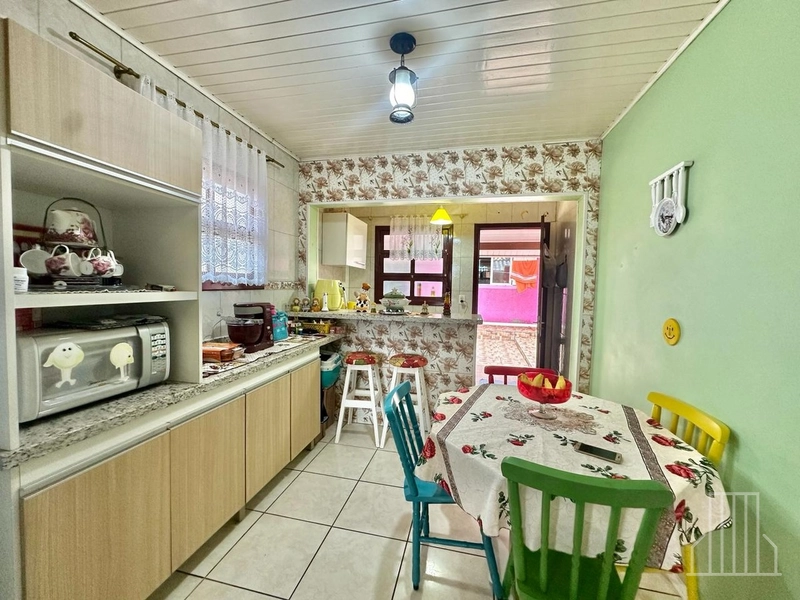 EXCELENTE CASA À VENDA LOCALIZADA NO BAIRRO ZONA NORTE!: 6ª foto da galeria de imagens do imóvel