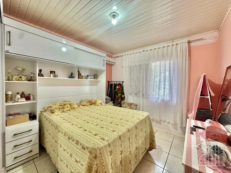 EXCELENTE CASA À VENDA LOCALIZADA NO BAIRRO ZONA NORTE!: 12ª foto da galeria de imagens do imóvel