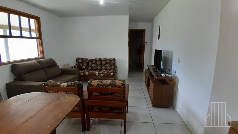 EXCELENTE CASA PARA LOCAÇÃO ANUAL EM CAPÃO NOVO – VILLAGE: 3ª foto da galeria de imagens do imóvel