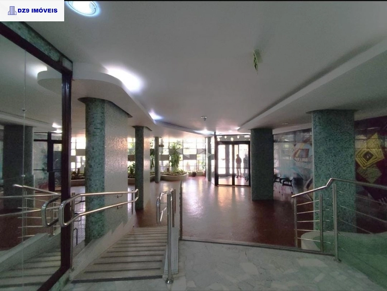 Apartamento Semi-Mobiliado com Suíte no Centro de Porto Alegre: 2ª foto da galeria de imagens do imóvel