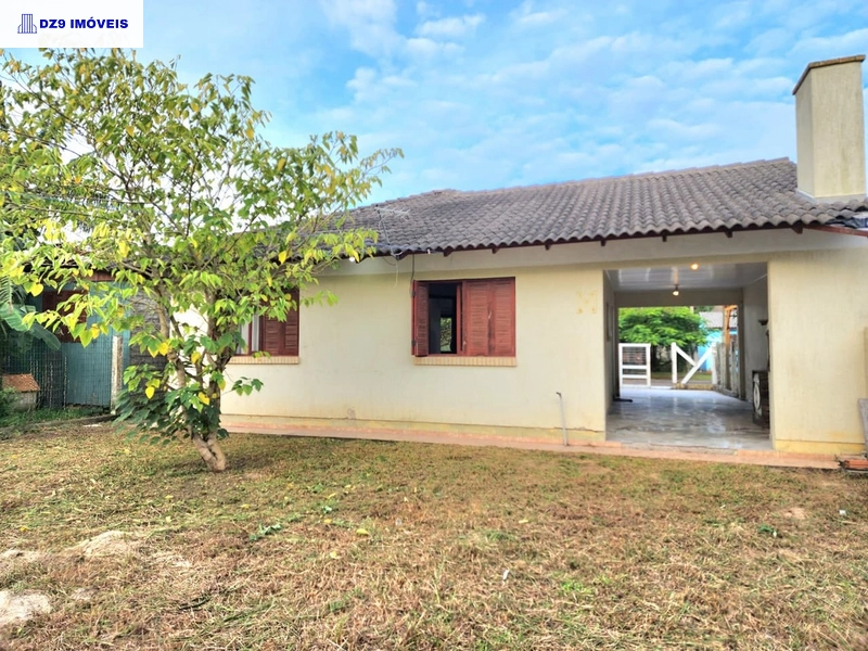 Casa a venda em Capão Novo Village!: 3ª foto da galeria de imagens do imóvel