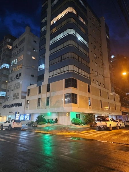 APARTAMENTO PARA ALUGUEL ANUAL: 3ª foto da galeria de imagens do imóvel