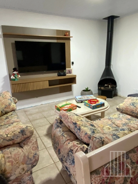 Aluguel de Temporada: Casa Confortável com Piscina: 4ª foto da galeria de imagens do imóvel