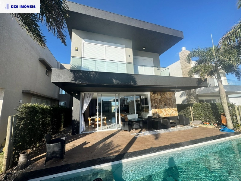 Sobrado no Capão Ilhas com 4 suítes, piscina aquecida e luxo: 8ª foto da galeria de imagens do imóvel