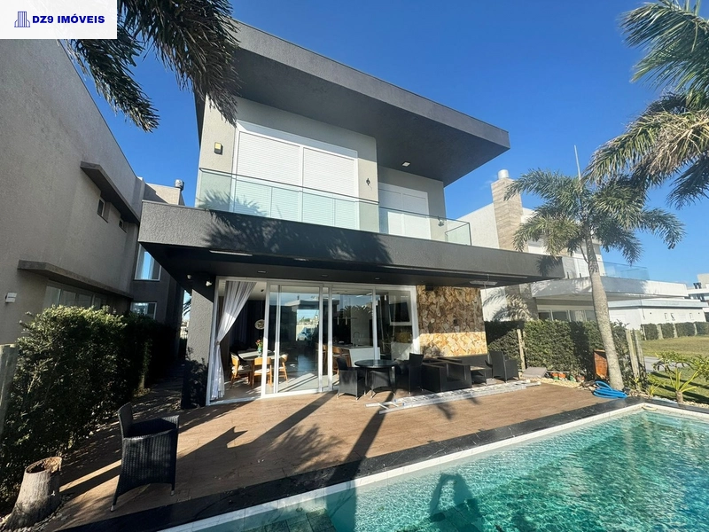 Sobrado no Capão Ilhas com 4 suítes, piscina aquecida e luxo: 11ª foto da galeria de imagens do imóvel