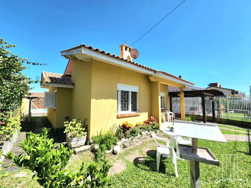 CASA PARA ALUGUEL TEMPORÁRIO 3 DORMITÓRIOS: 4ª foto da galeria de imagens do imóvel