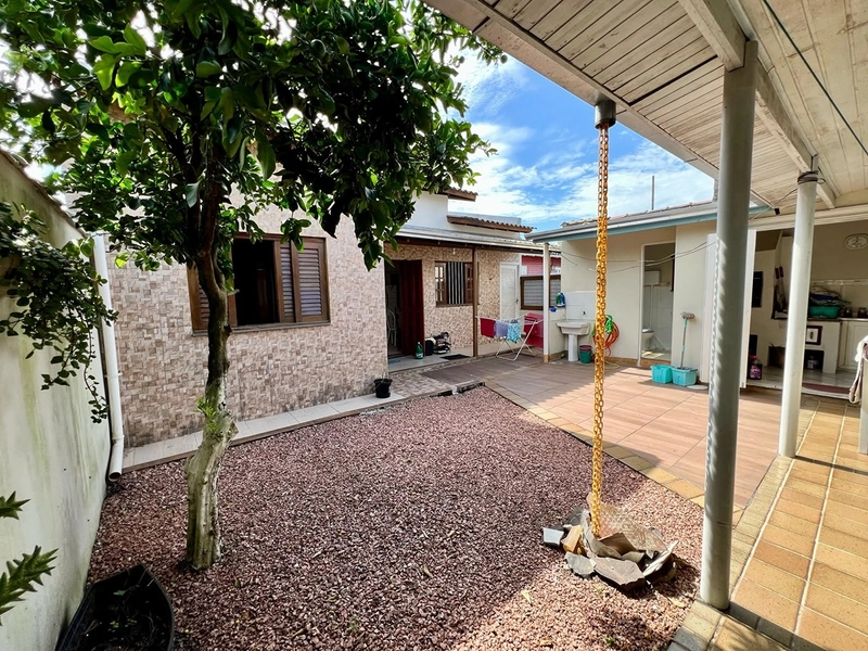 LINDA CASA A VENDA EM CAPÃO NOVO COM 3 DORMITÓRIOS E 2 SUITES!: 21ª foto da galeria de imagens do imóvel