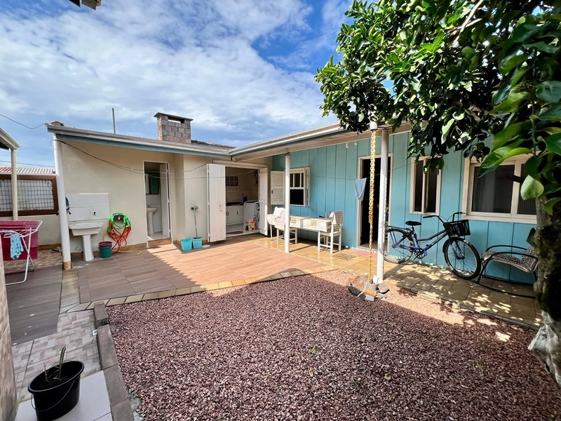 LINDA CASA A VENDA EM CAPÃO NOVO COM 3 DORMITÓRIOS E 2 SUITES!: 17ª foto da galeria de imagens do imóvel