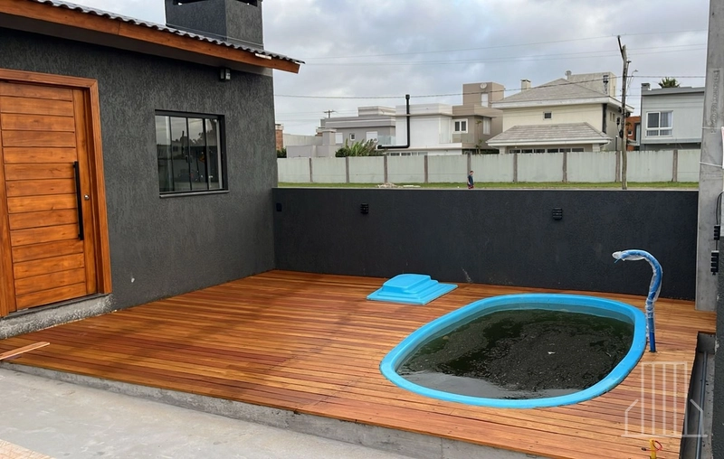 LINDA CASA NA PRAIA MARISTELA EM XANGRI-LÁ: 2ª foto da galeria de imagens do imóvel