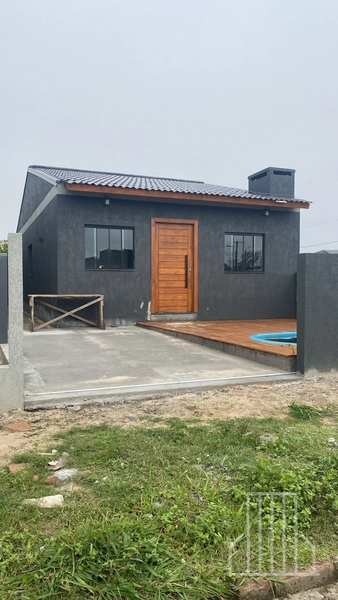 LINDA CASA NA PRAIA MARISTELA EM XANGRI-LÁ: 1ª foto da galeria de imagens do imóvel