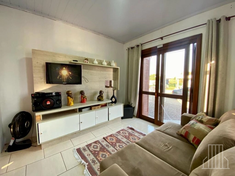 ESPAÇOSA CASA COM ANEXO E POTENCIAL DE EXPANSÃO!: 6ª foto da galeria de imagens do imóvel