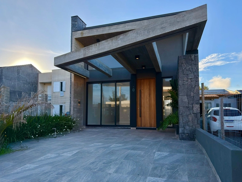 asa com Vista para o Mar a Poucos Passos da Praia em Capão da Canoa: 25ª foto da galeria de imagens do imóvel